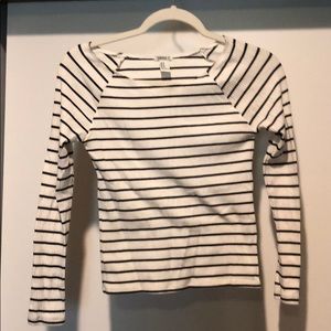 Forever 21 Long-sleeve Crop Top